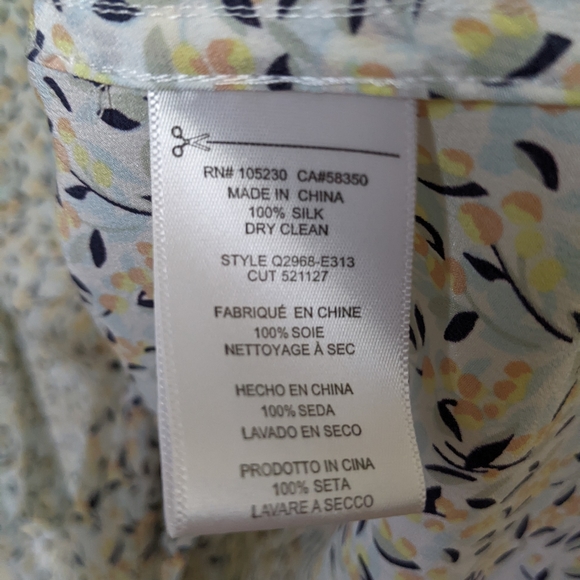 $278 Equipment Femme Floral Silk Button Down Blouse XS/TP - Picture 4 of 4